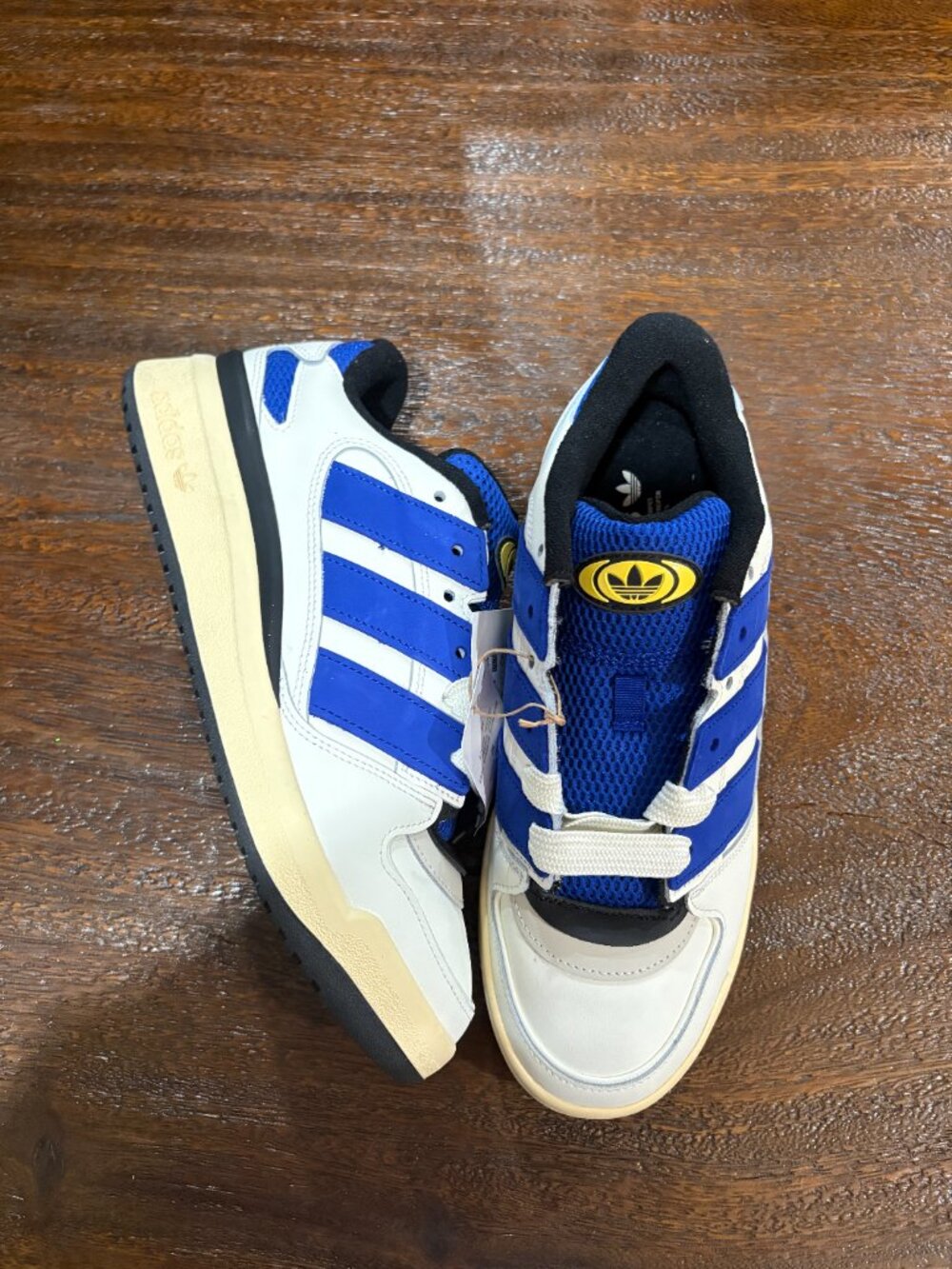 Adidas | Men's  Forum2000 Lace Up Sneakers  M 8.5 NEW Tennis Shoes